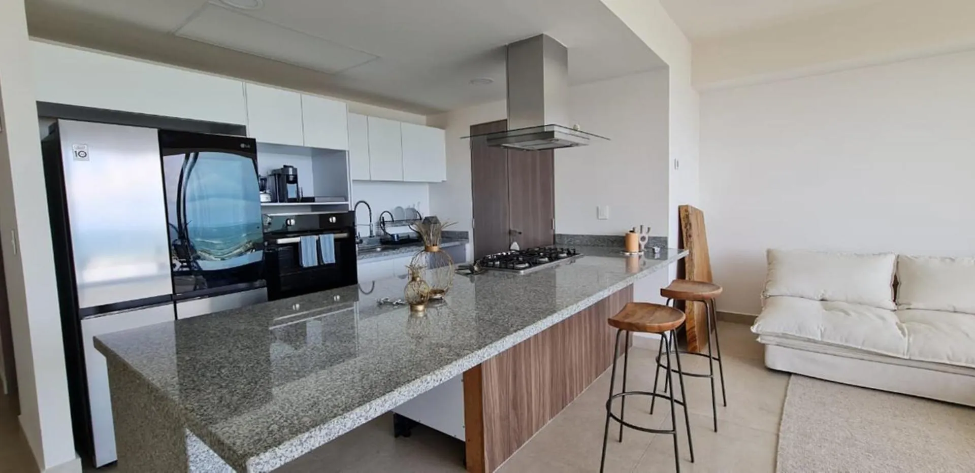 Marea Puerto Cancun, Brand New Condo, Amazing View Cancun