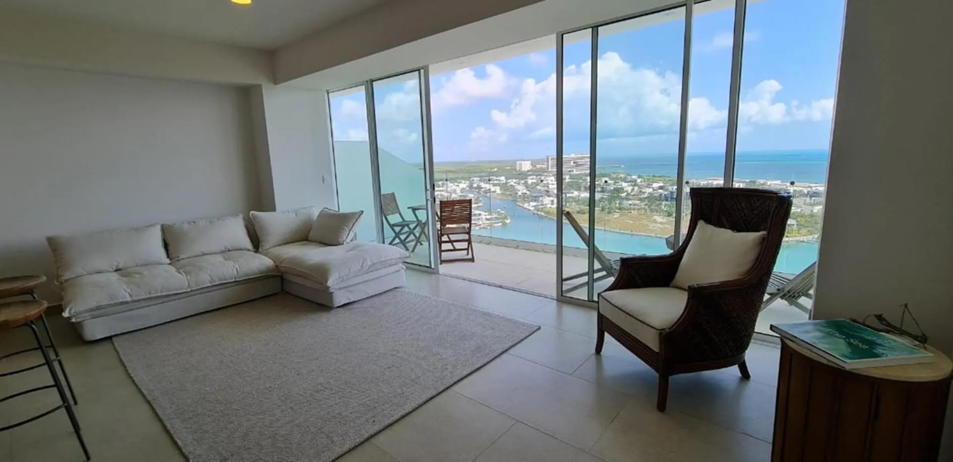 Marea Puerto Cancun, Brand New Condo, Amazing View Apartment Cancun